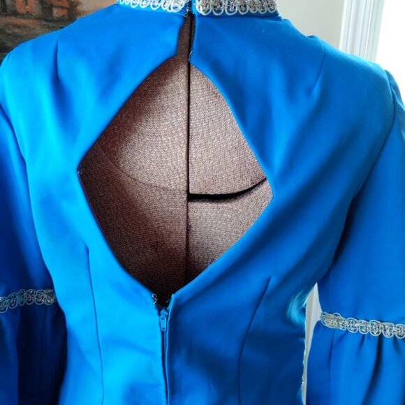 Vintage Blue Medieval Dress 60s Wedding Costume 35" Bust - Picture 10 of 11